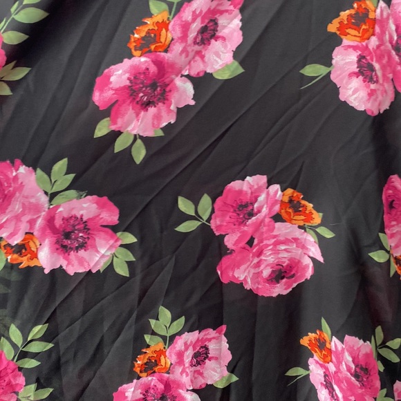 Lularoe Shirley Kimono black with floral print Size Large - Picture 5 of 6